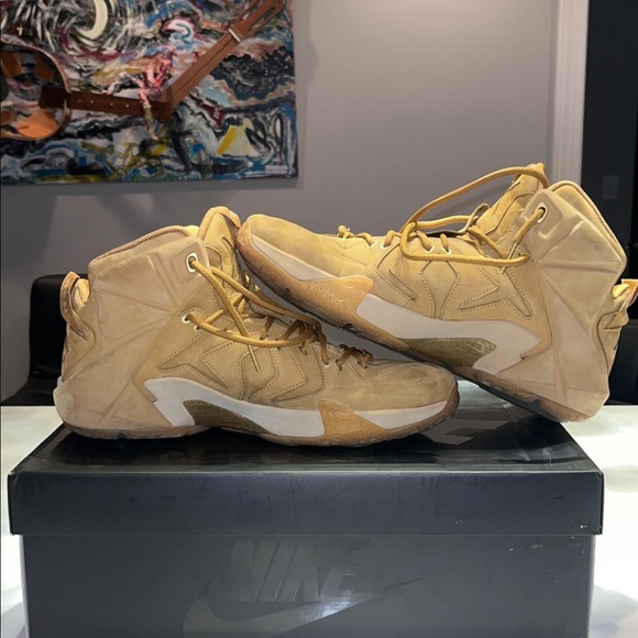 Lebron 12 - Wheat - Size 12 - Picture 4 of 5